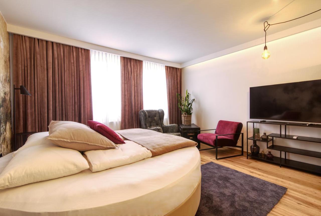 Kavenija Apartmaji - Free Parking Maribor Extérieur photo