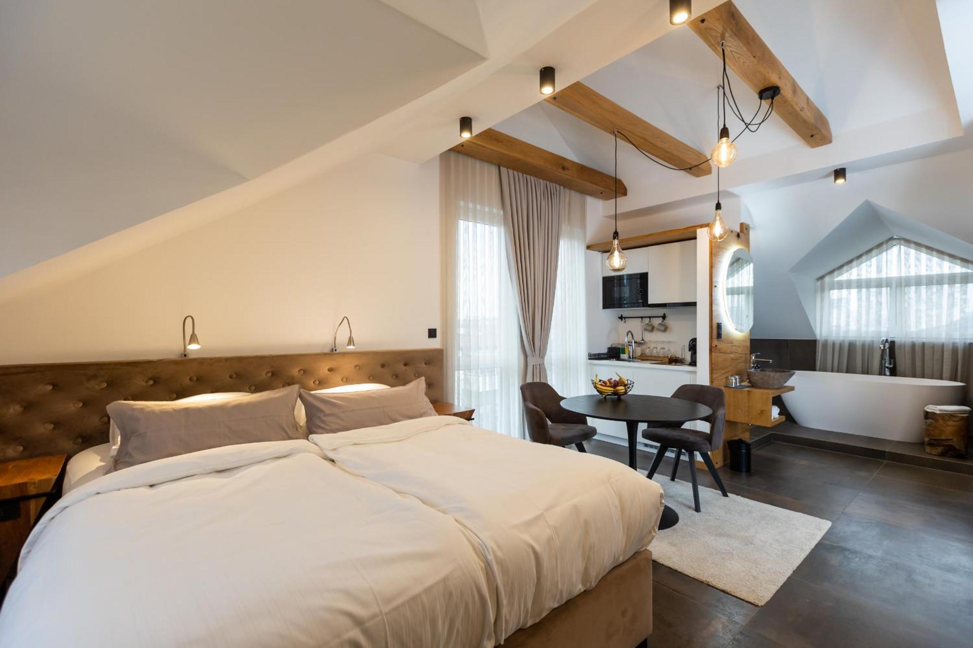 Kavenija Apartmaji - Free Parking Maribor Extérieur photo